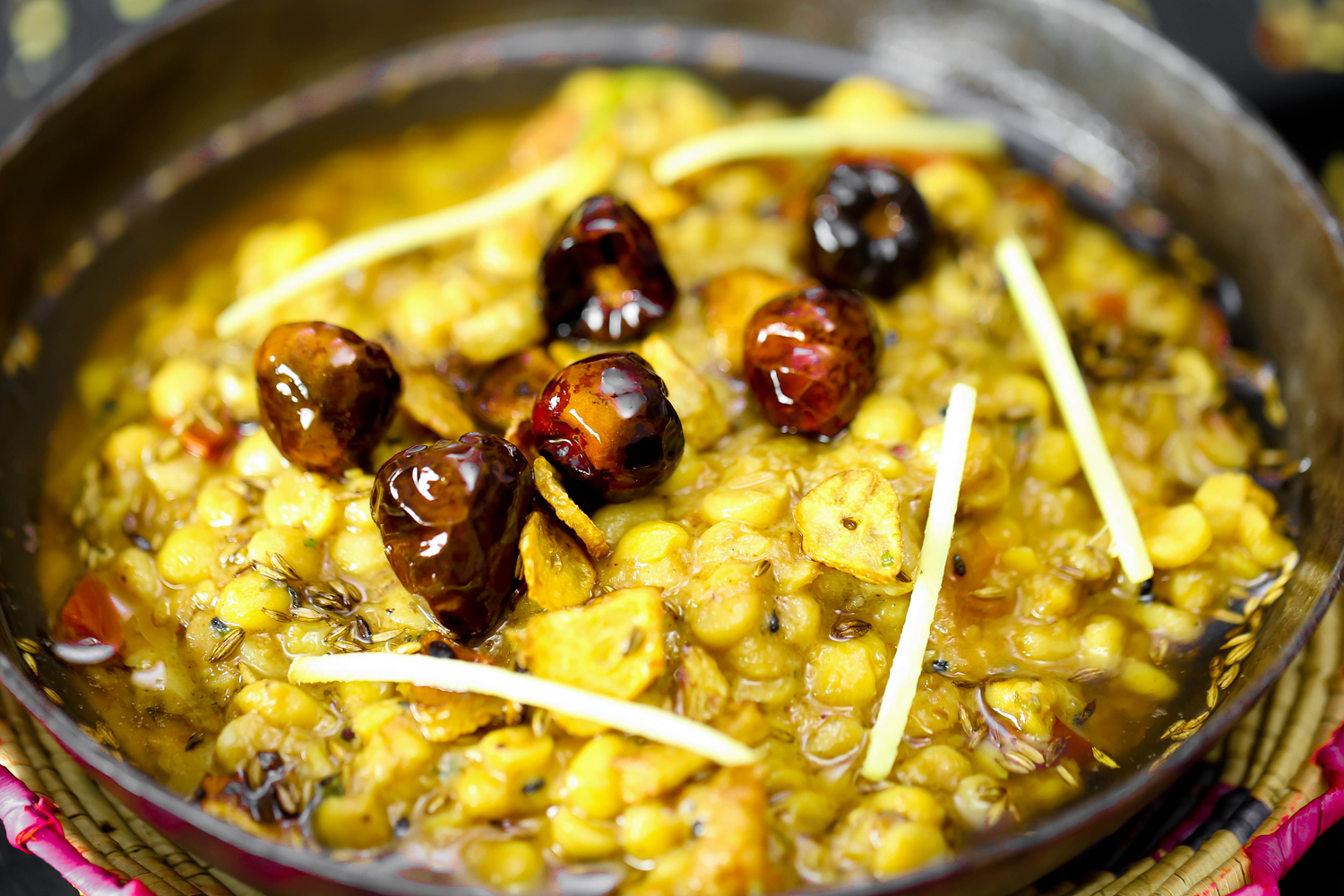 Achari Daal