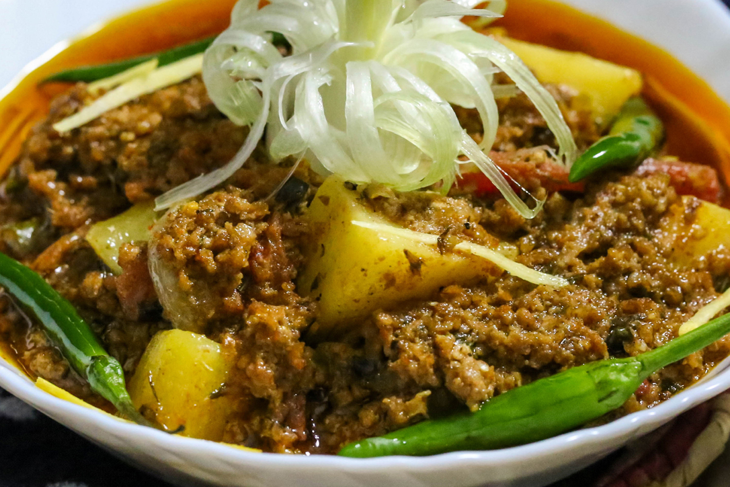 Aloo Methi Qeema