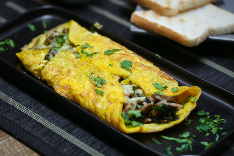 Mushroom Cheese Omelette